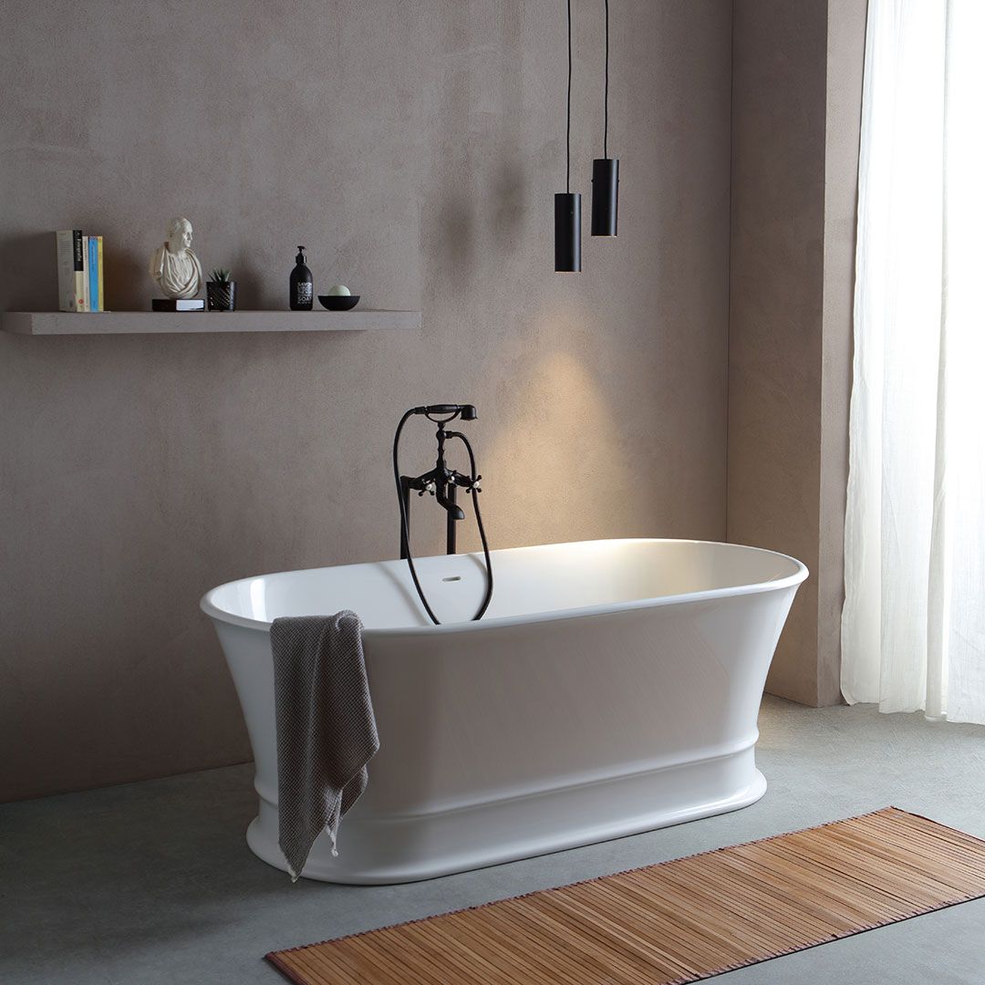 Vasca da bagno centro stanza classica